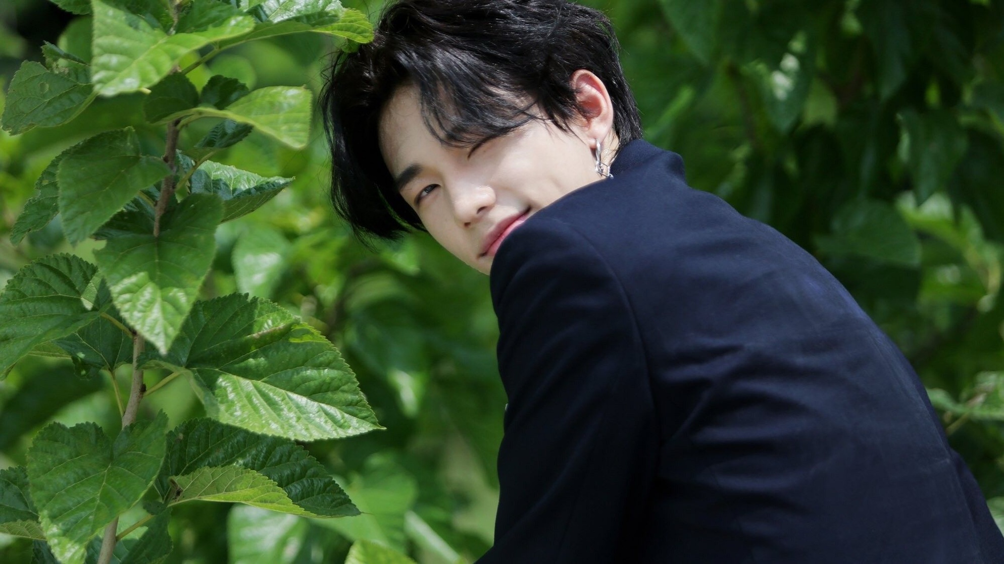 Hyun-Jin Hwang