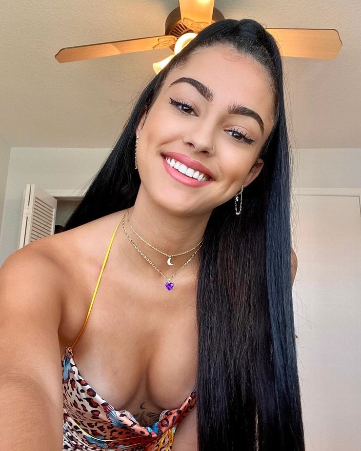 Malu Trevejo image.