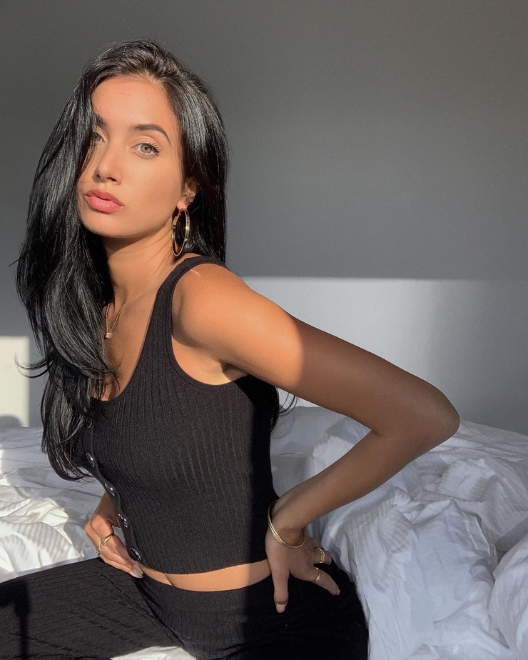Picture of Racquel Natasha