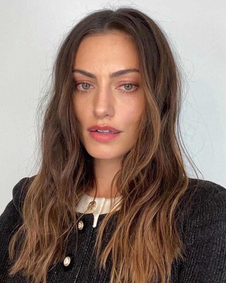 Picture of Phoebe Tonkin