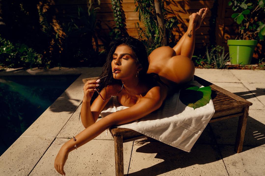 Amanda Trivizas Amanda Trivizas