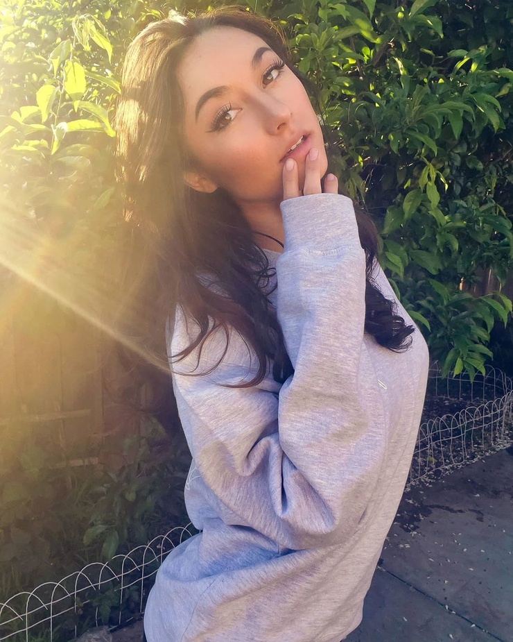 Cailey Lonnie(03)
