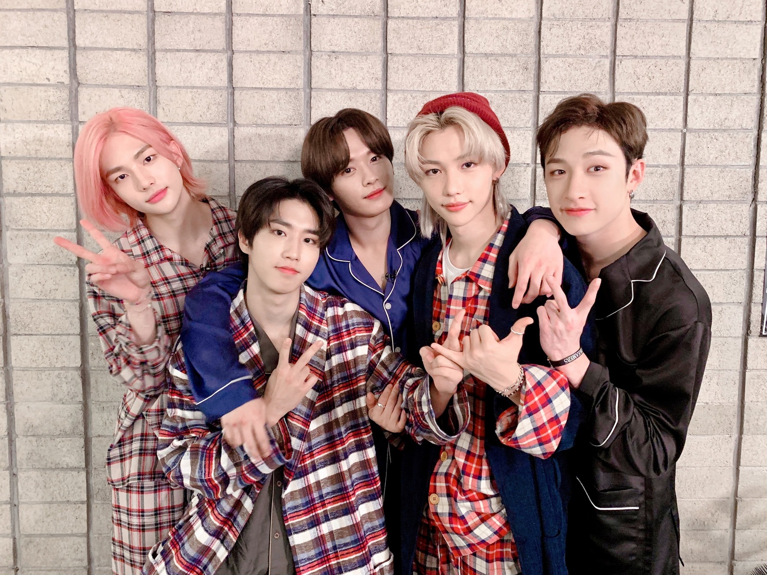 Stray Kids