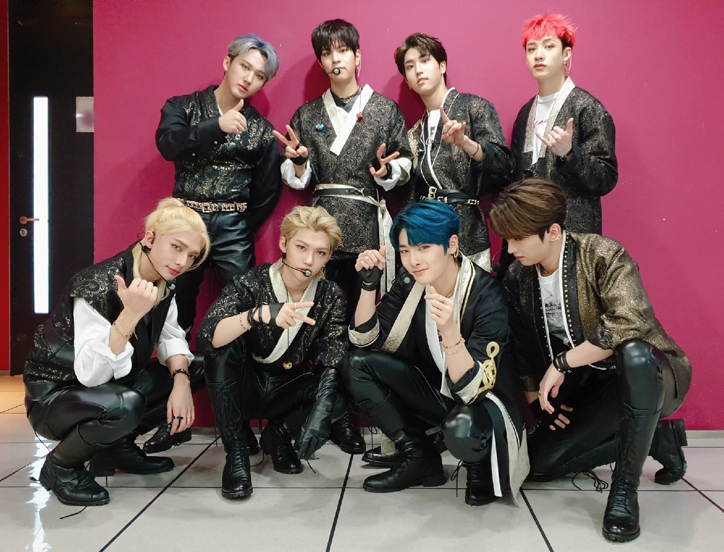 Stray Kids