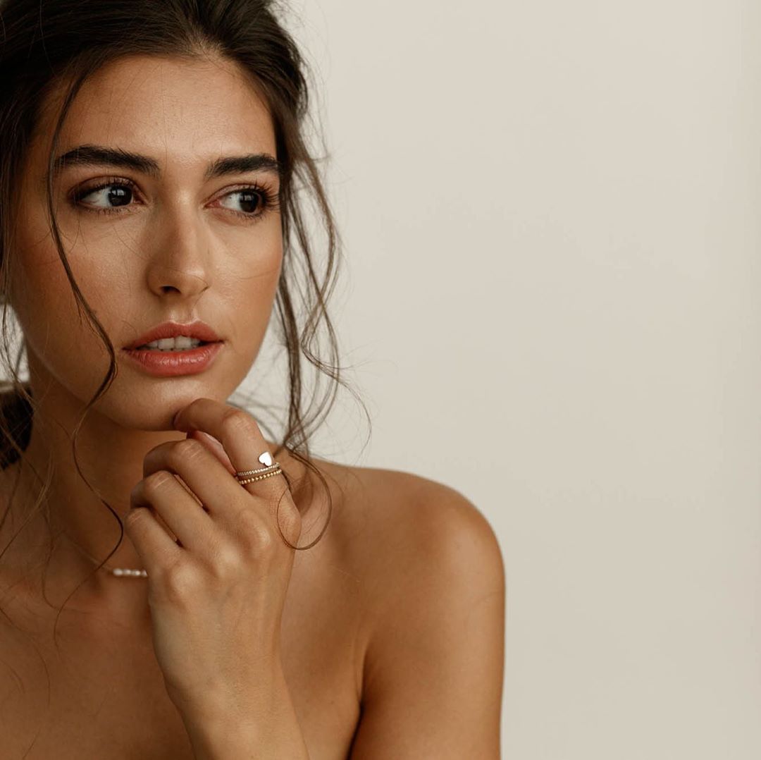 Ana Stefanescu Ana Stefanescu