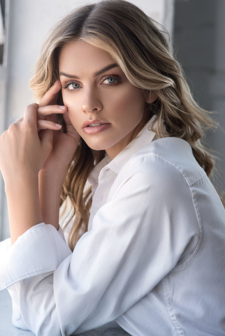 Picture of Marina Laswick