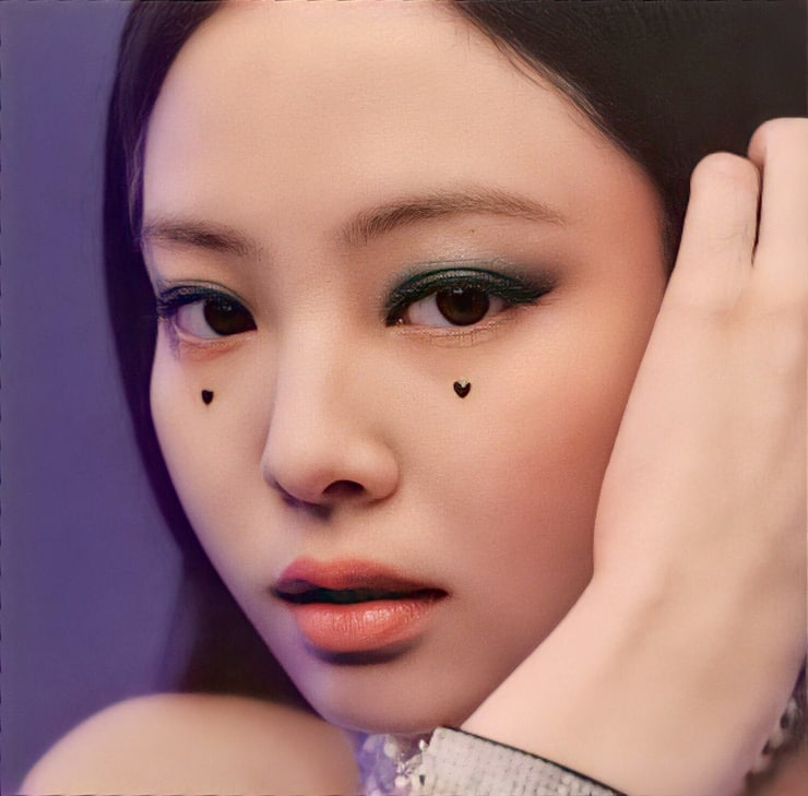 jennie kim doll