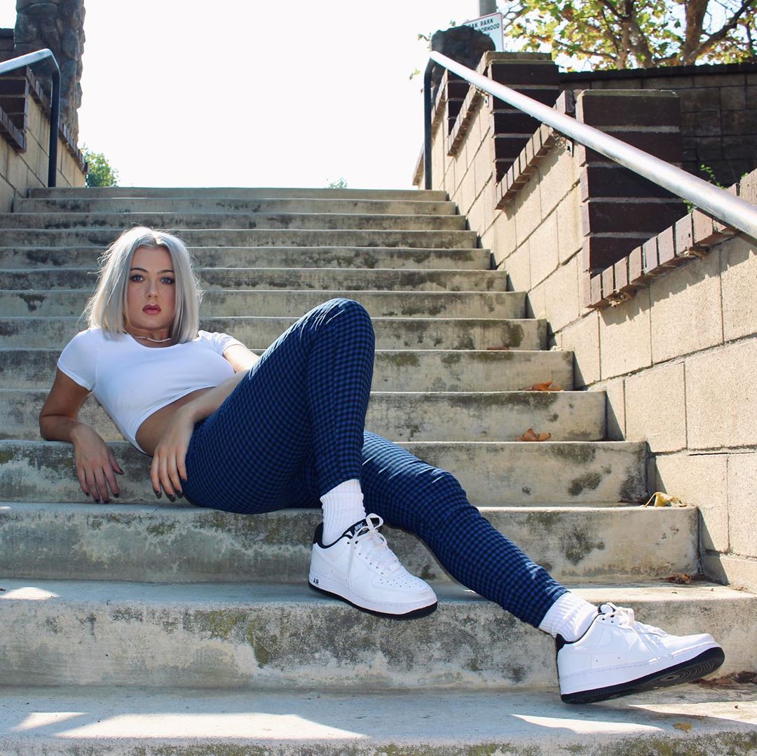 Alexi Blue