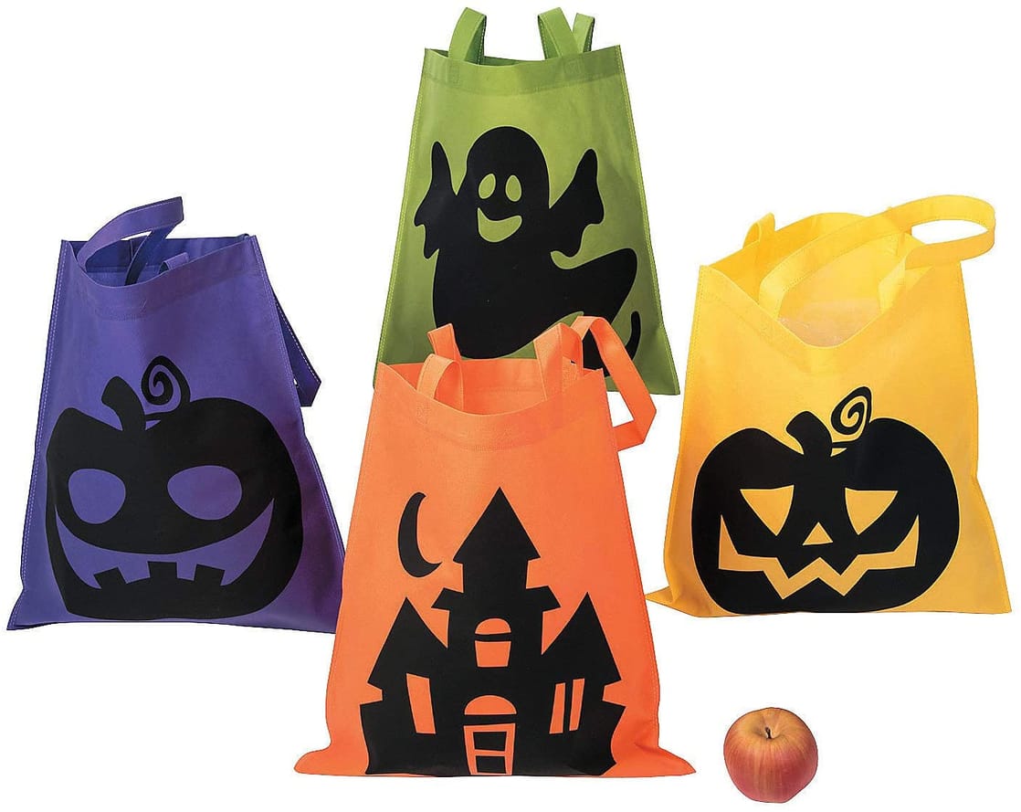 Fun Express Iconic Halloween Totes for Halloween - Apparel Accessories - Totes - Novelty Totes - Halloween - 12 Pieces