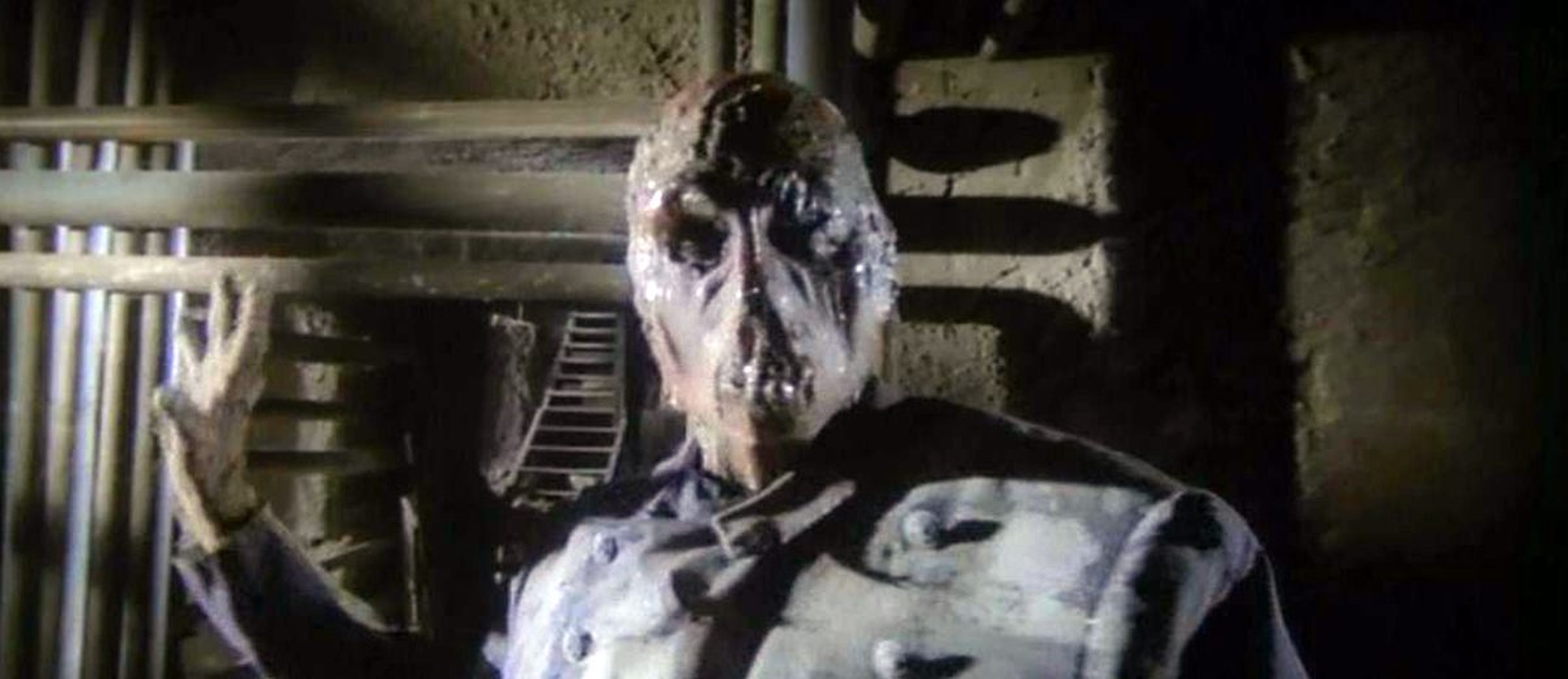 House by the Cemetery (1981)