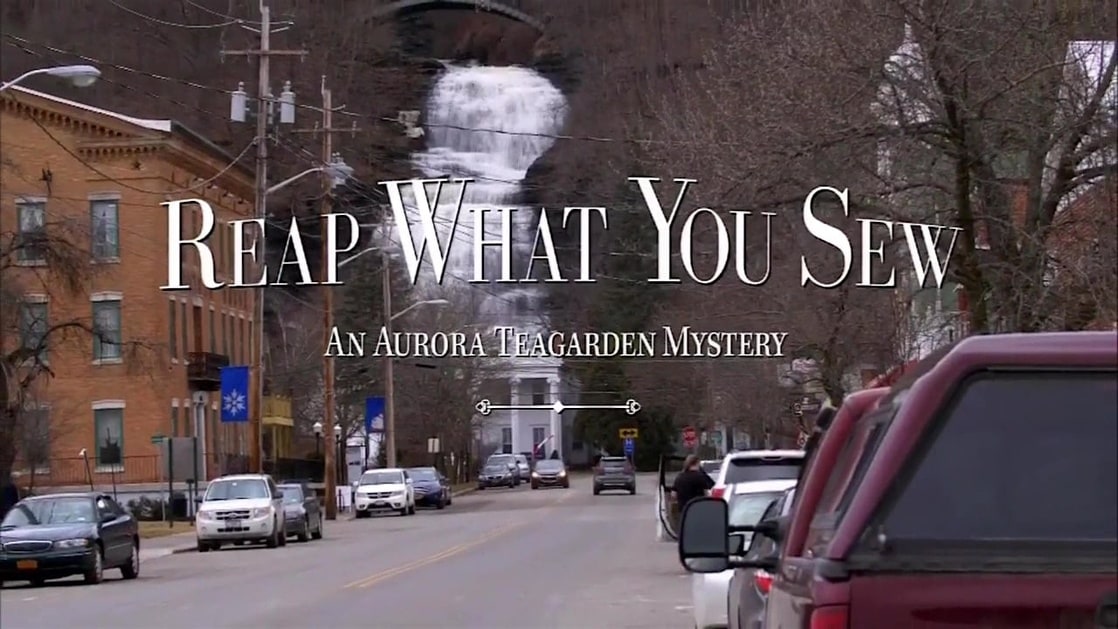 Reap What You Sew: An Aurora Teagarden Mystery