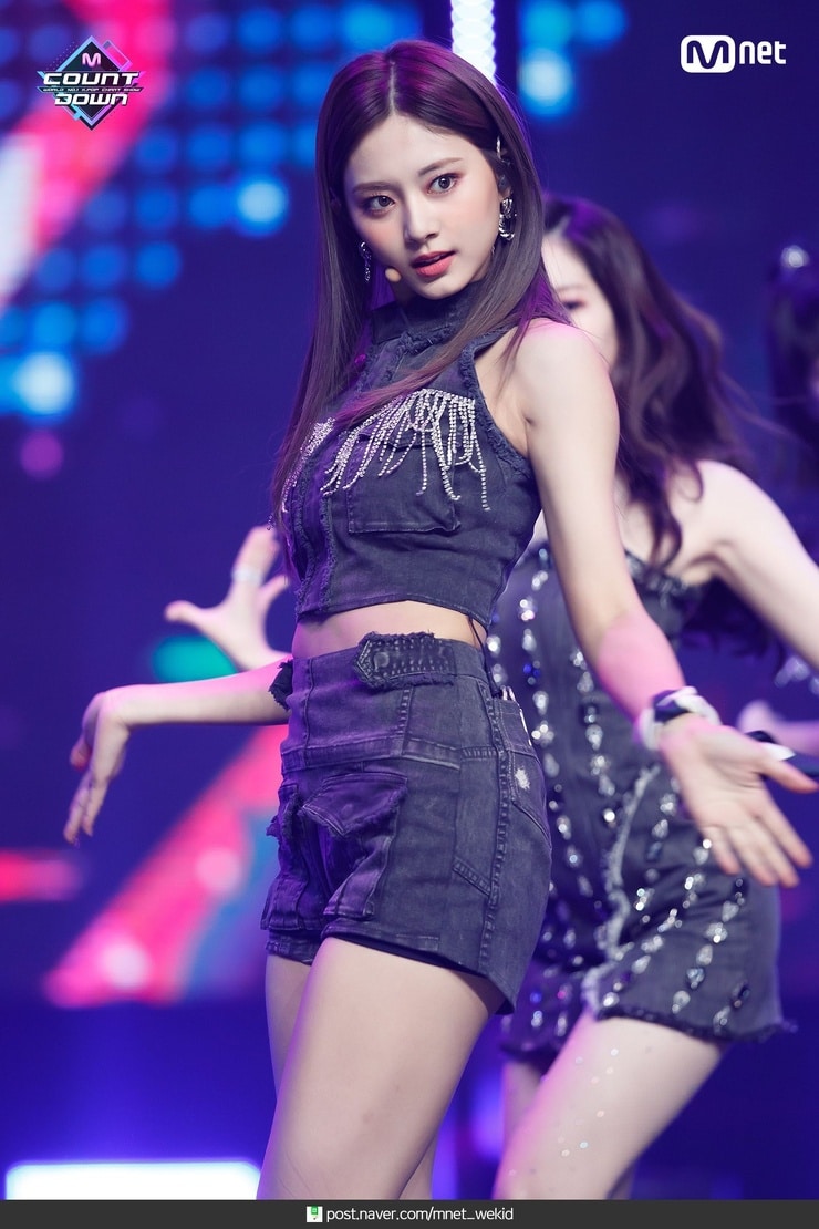 Image of Chou Tzu-yu (Tzuyu)