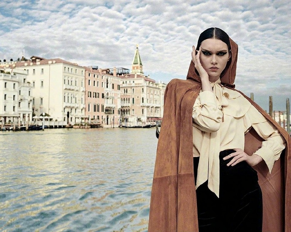 SOFIA STEINBERG