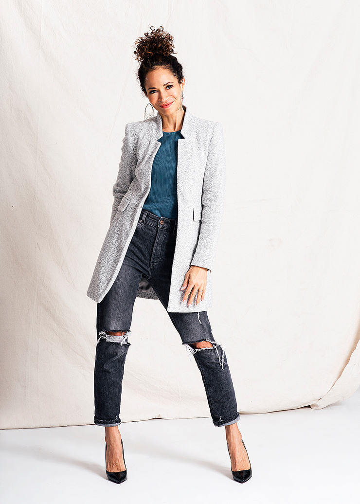Sherri Saum image