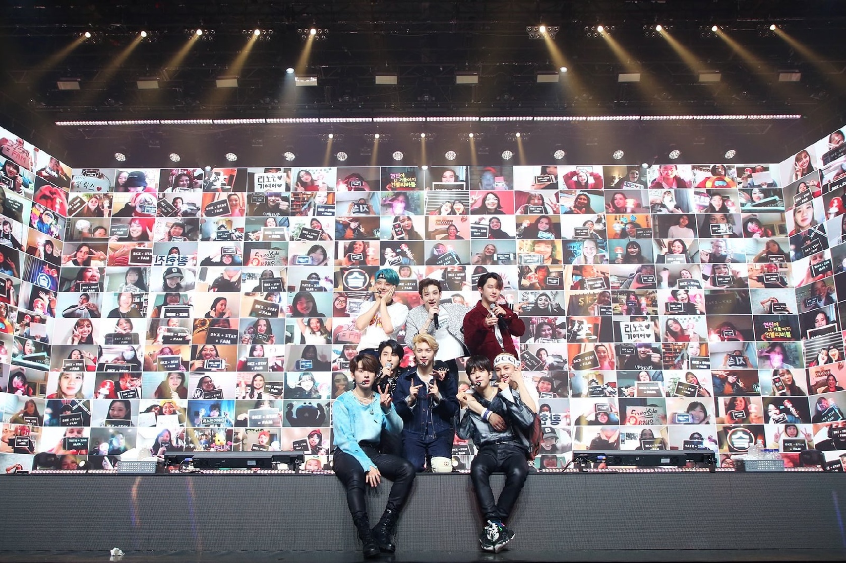 Stray Kids