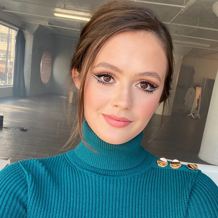 Picture of Olivia Sanabia