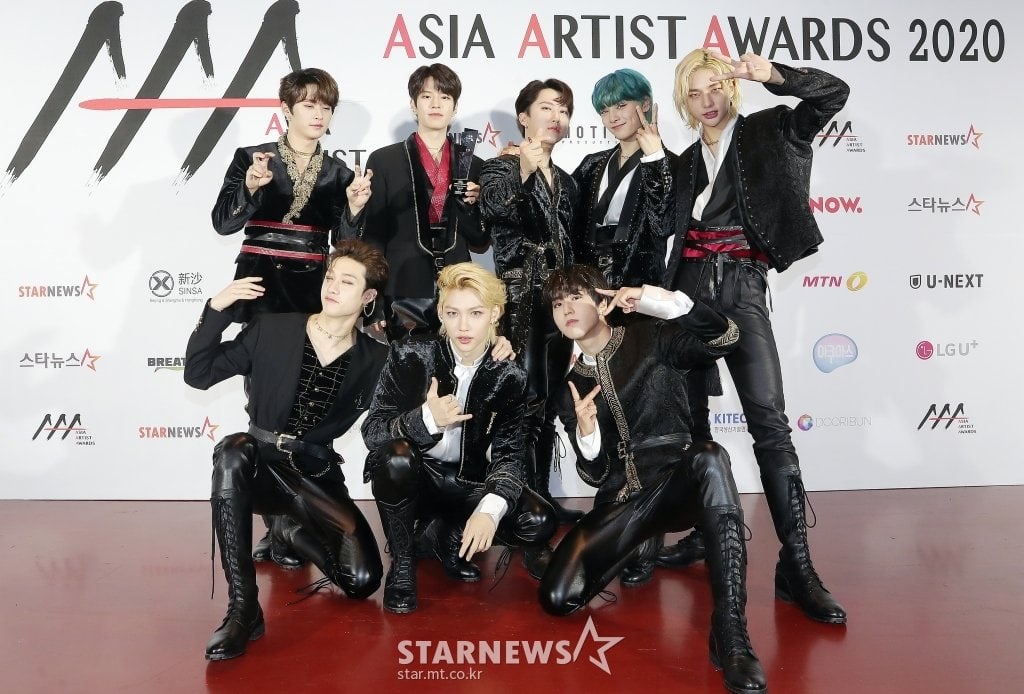 Stray Kids