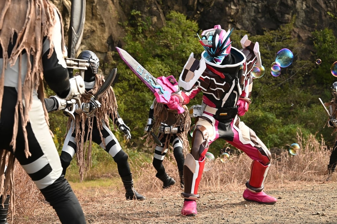 Kamen Rider Saber The Movie: The Phoenix Swordsman and the Book of Destruction