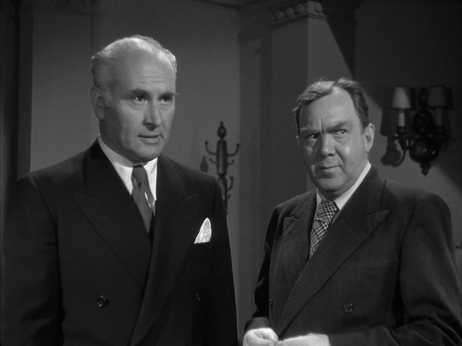 The Dark Mirror (1946) The Dark Mirror (1946)