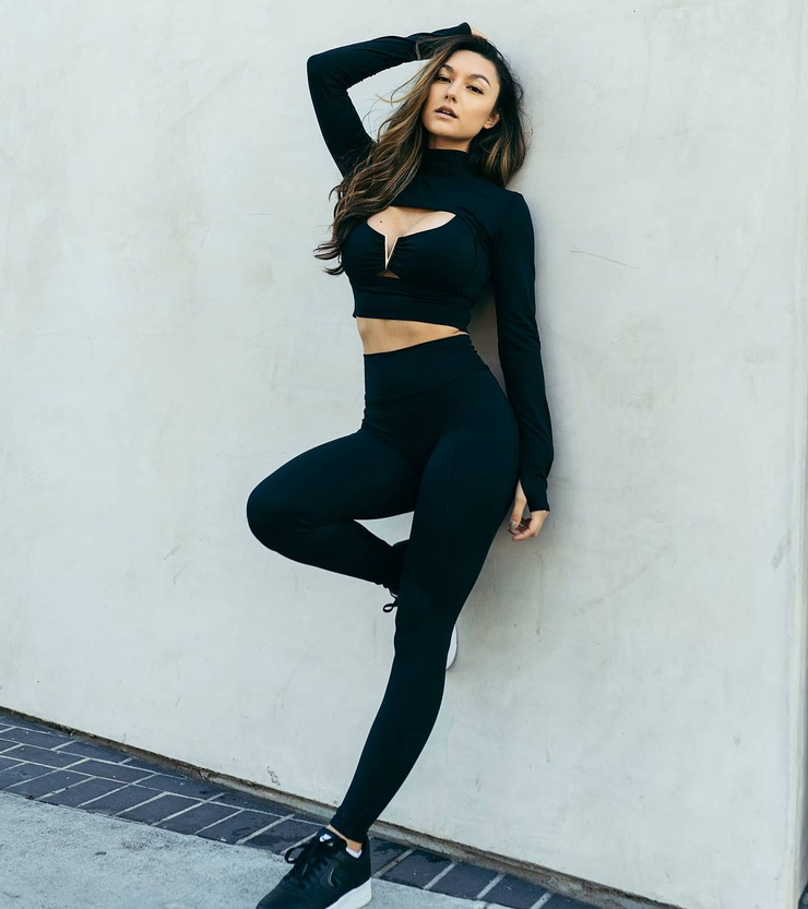 Cailey Lonnie image