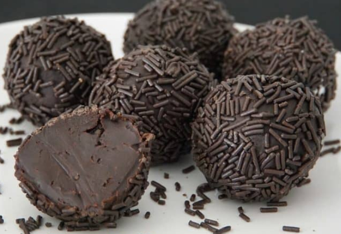 Brazilian chocolate truffles