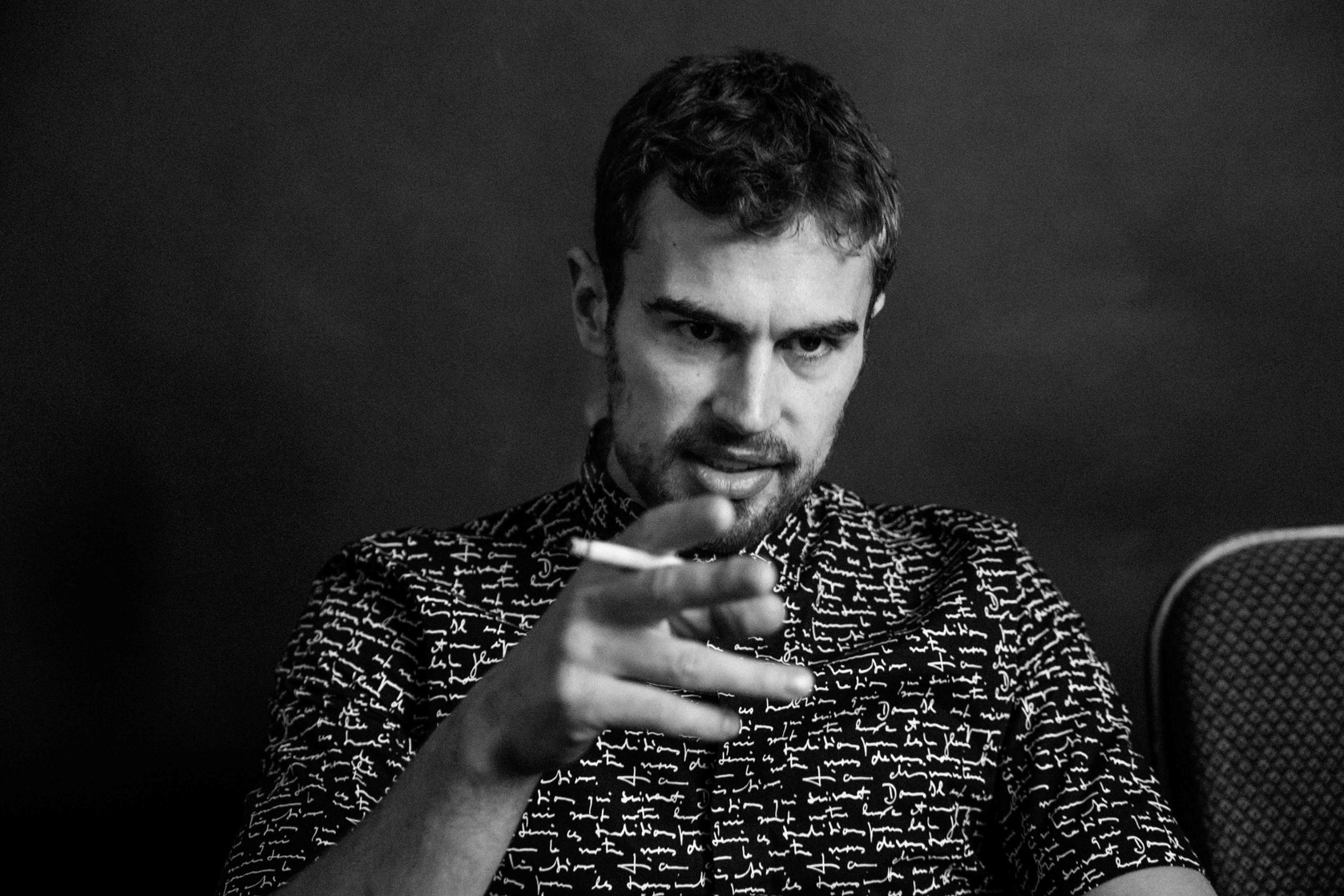 Theo James