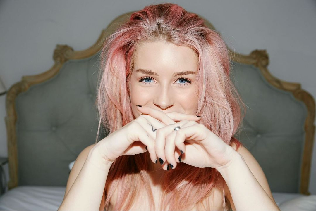 Lottie Moss