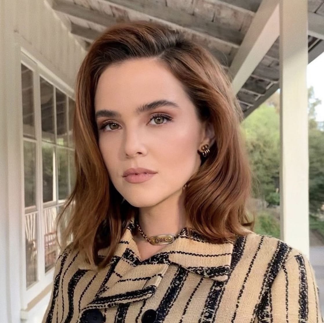 Zoey Deutch