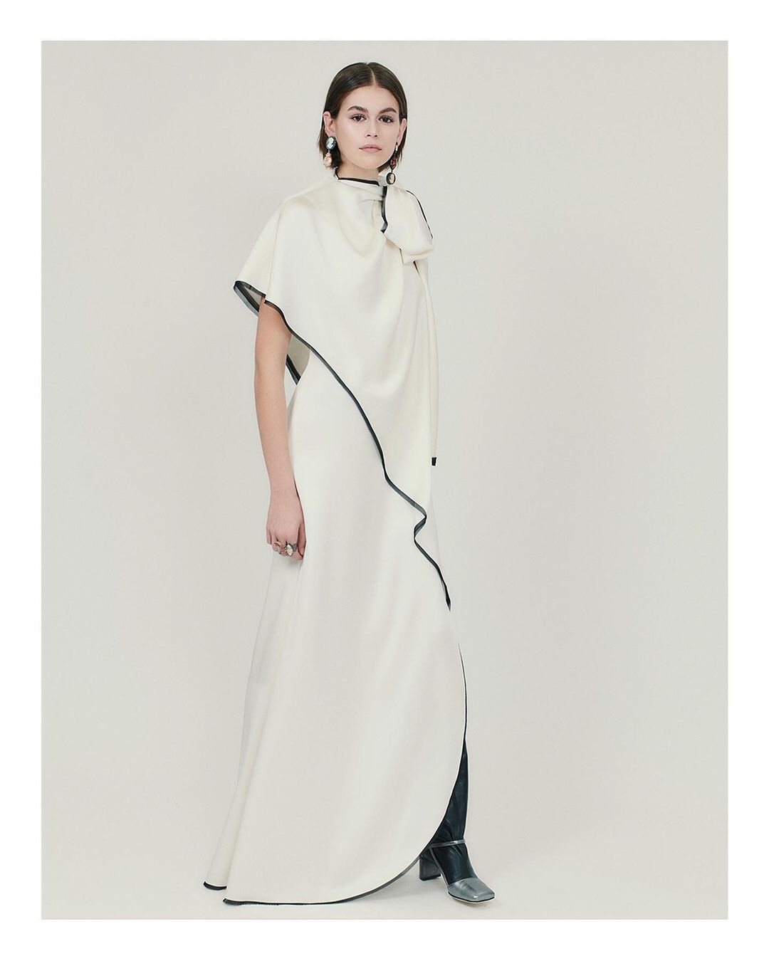 picture-of-kaia-gerber