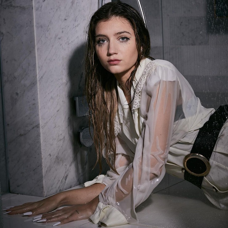 Picture of Madison Lewis