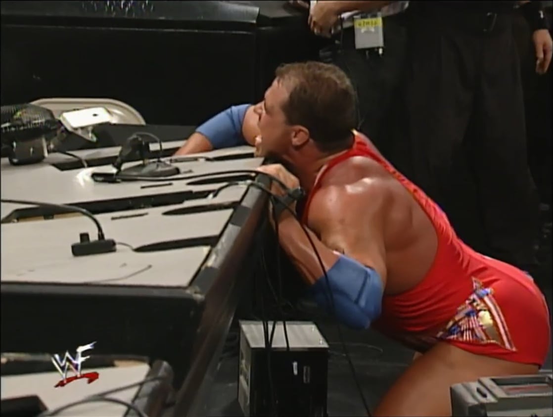 Kurt Angle vs. Triple H (2000/09/24)