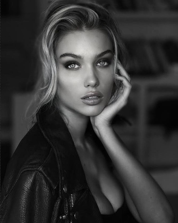 Melinda London image