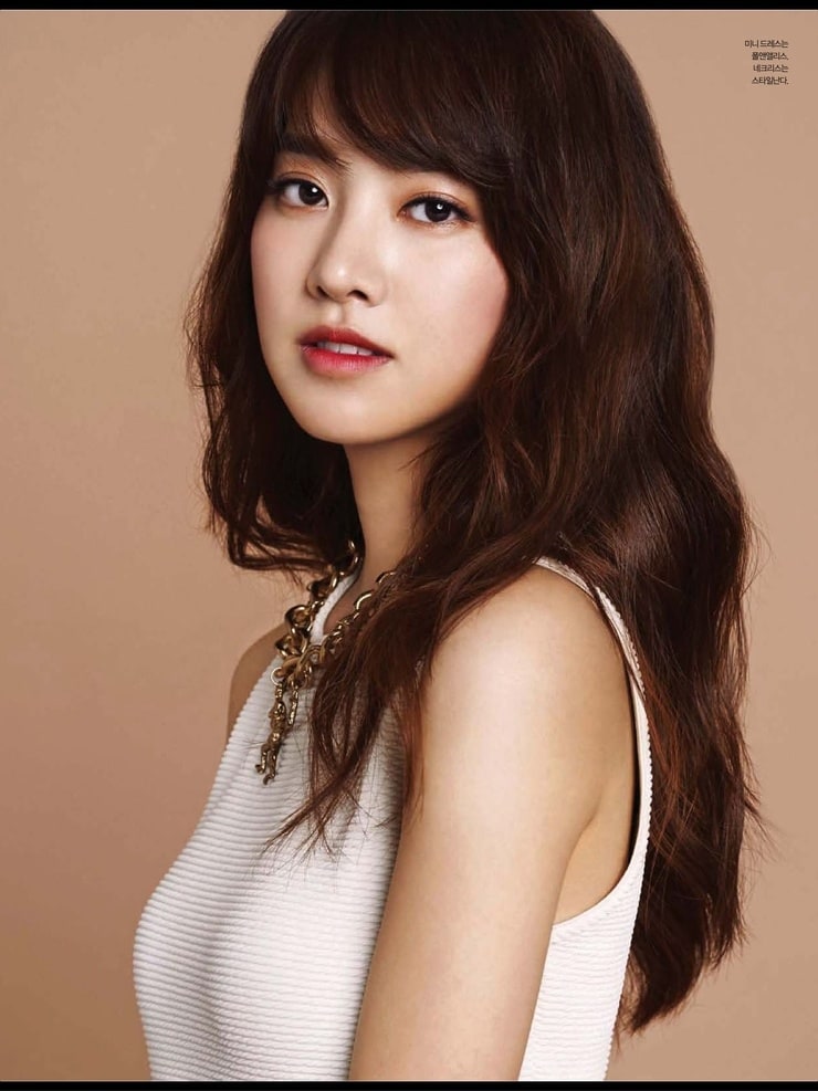 Picture of Jin Se-Yeon