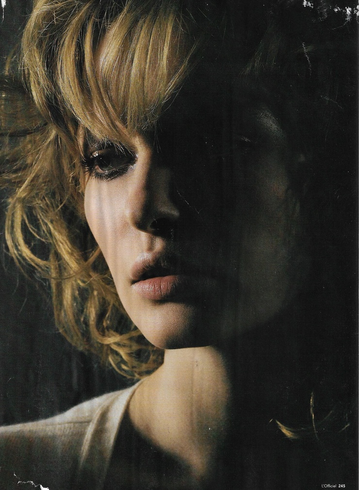 L'Officiel Russia March 2004 my scan