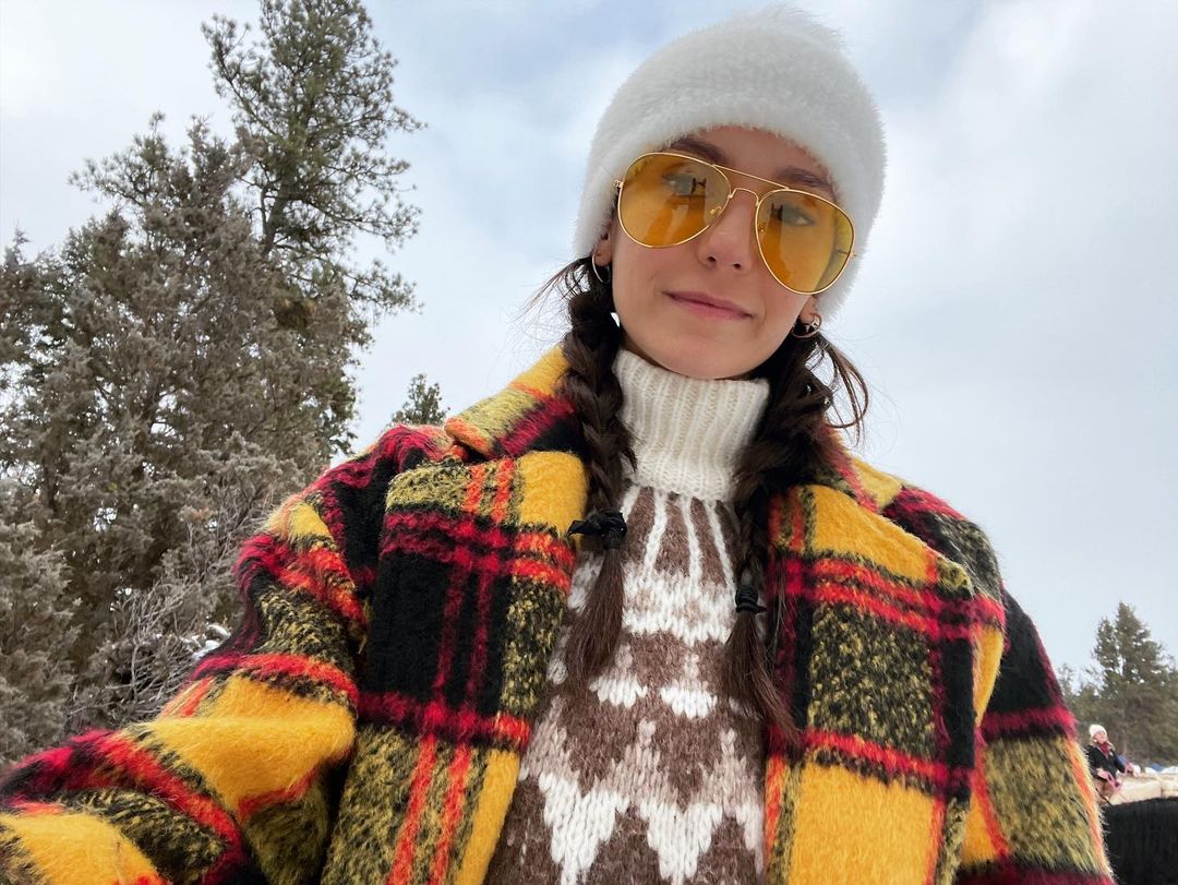 Nina Dobrev