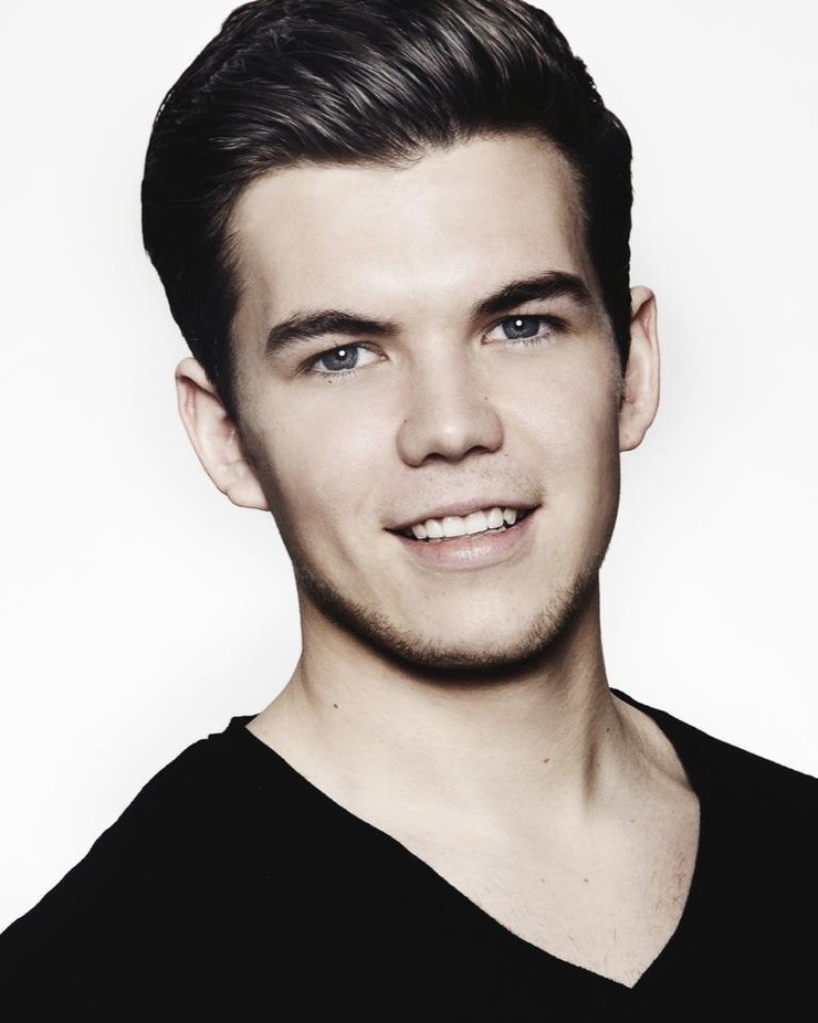 Luke Newton picture