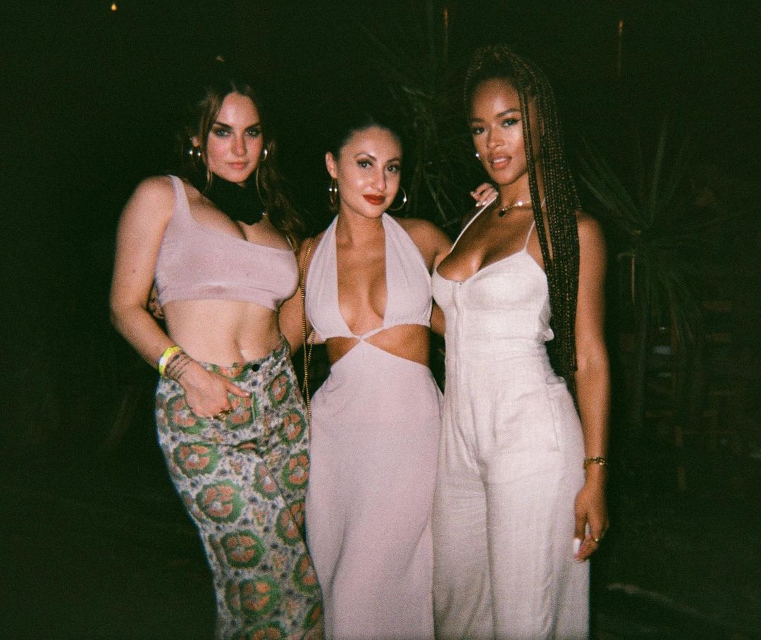 Francia Raisa