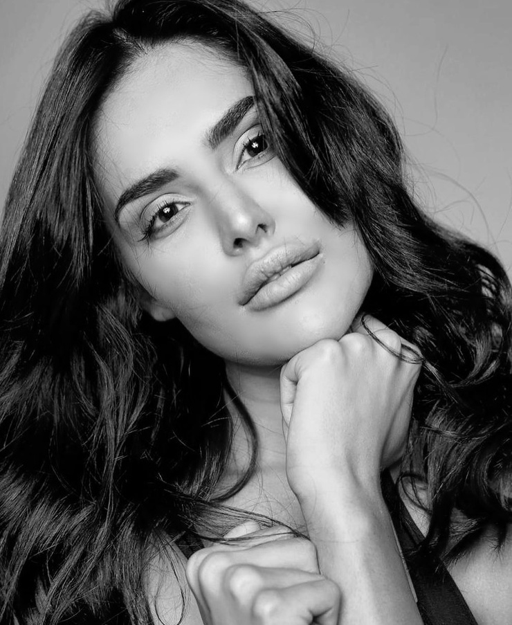 Picture of Nathalia Kaur