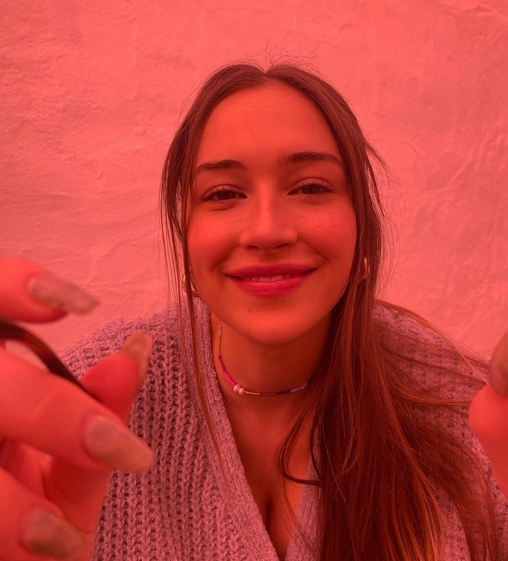 Picture of Elsie Hewitt