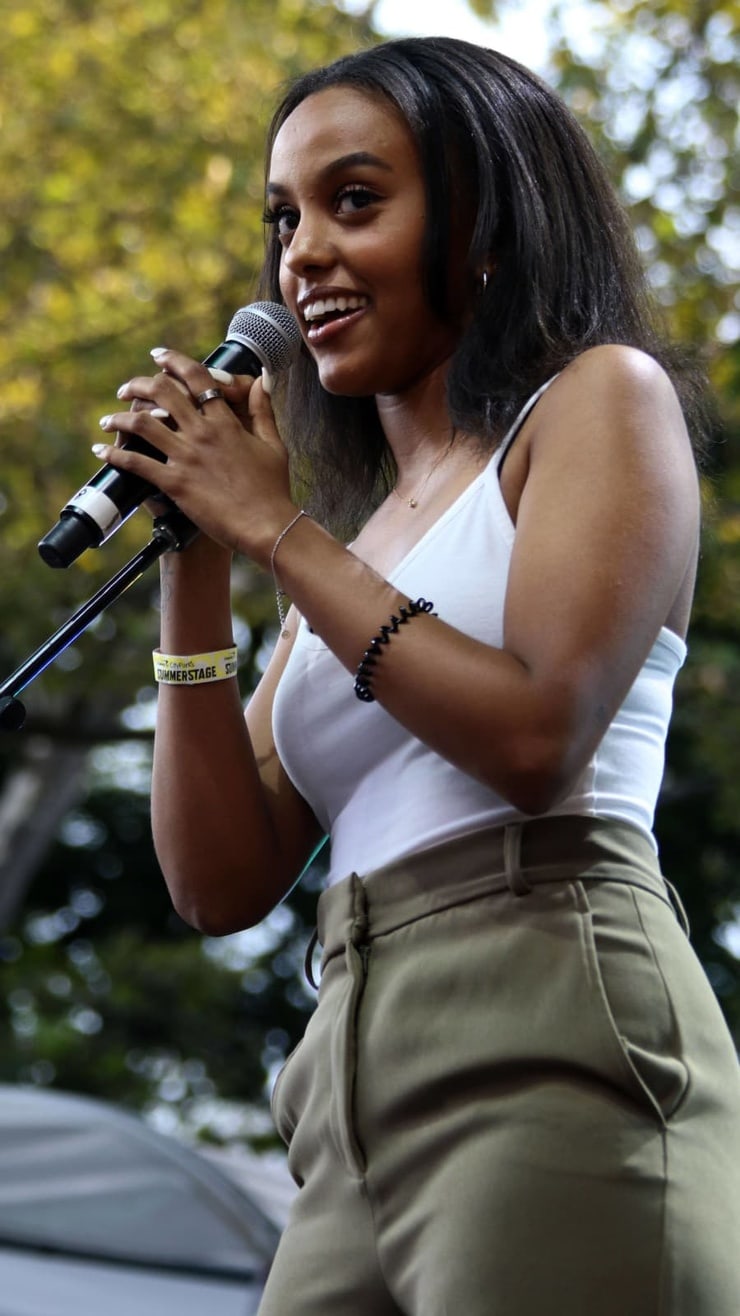 Picture Of Ruth B