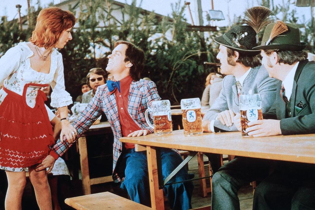Oktoberfest! Da kann man fest... Oktoberfest! Da kann man fest...