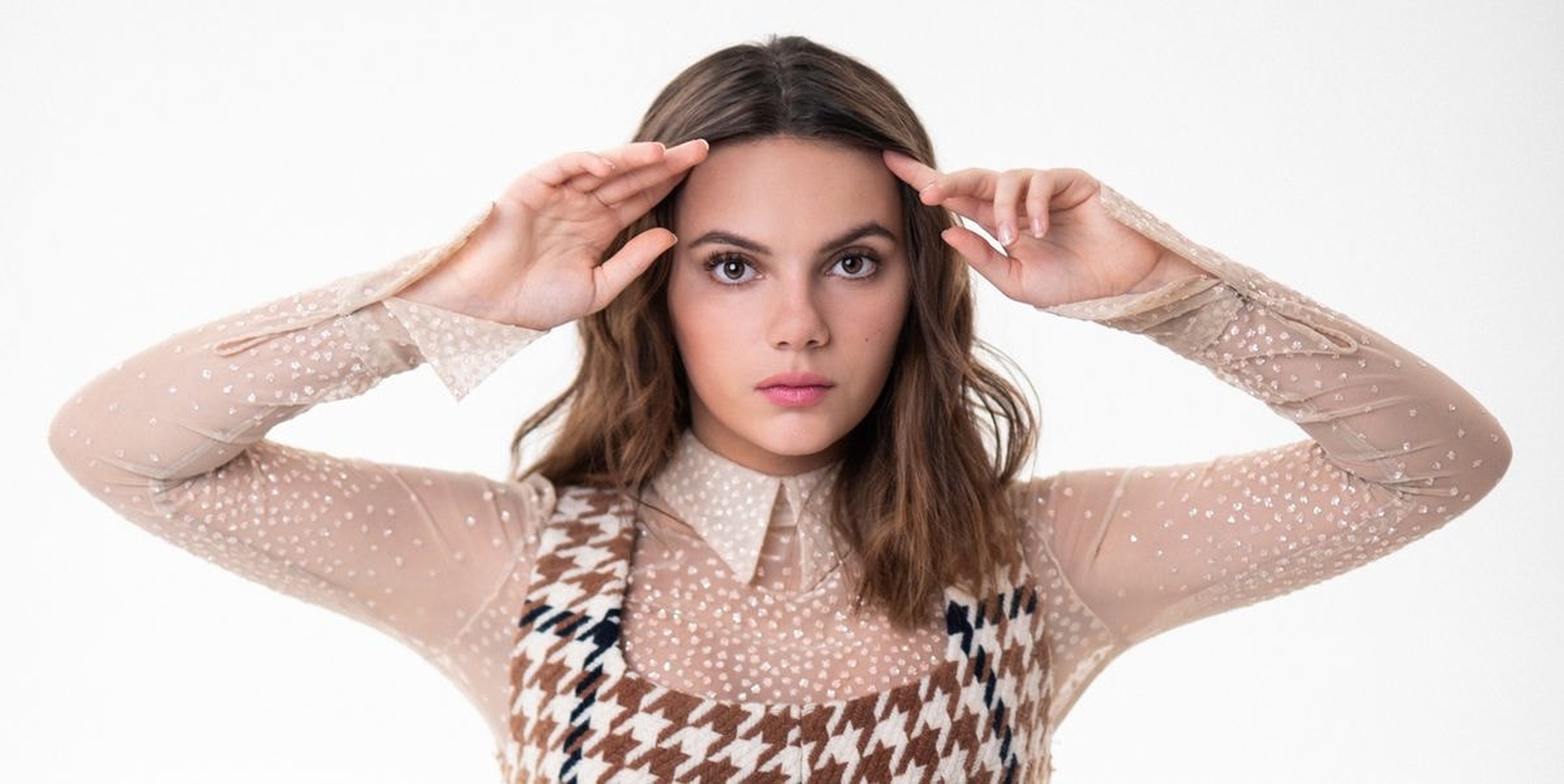 Dafne Keen picture