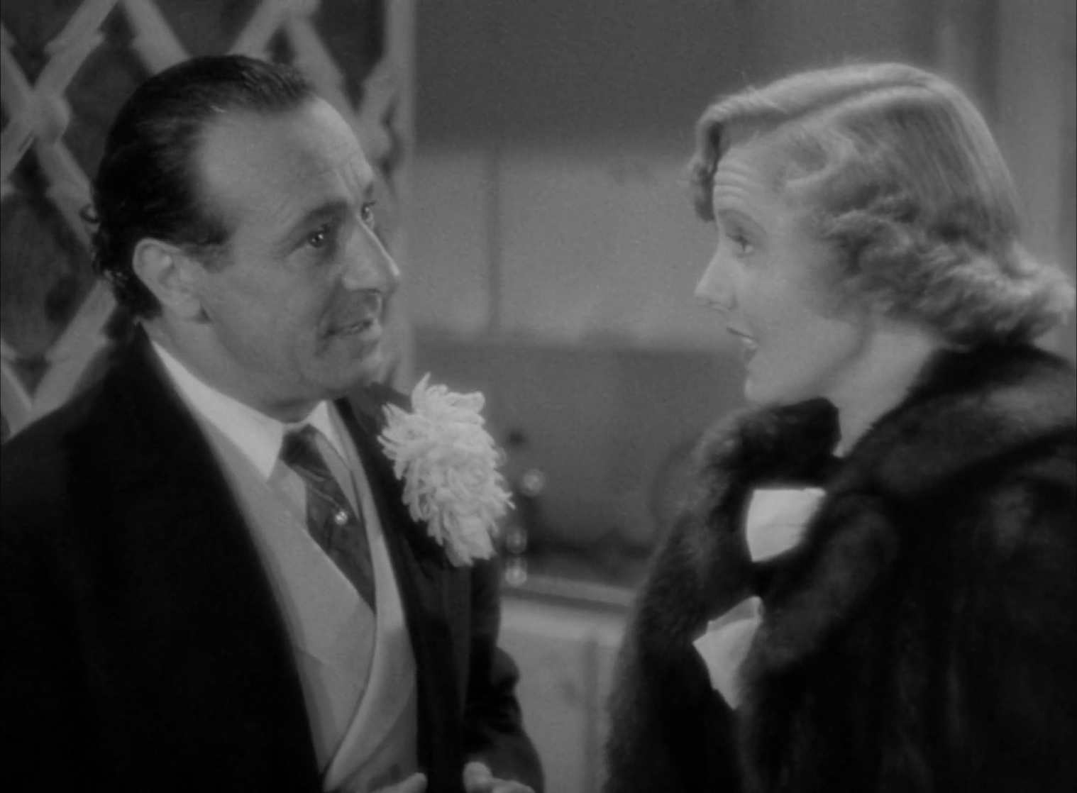 Easy Living (1937) Easy Living (1937)