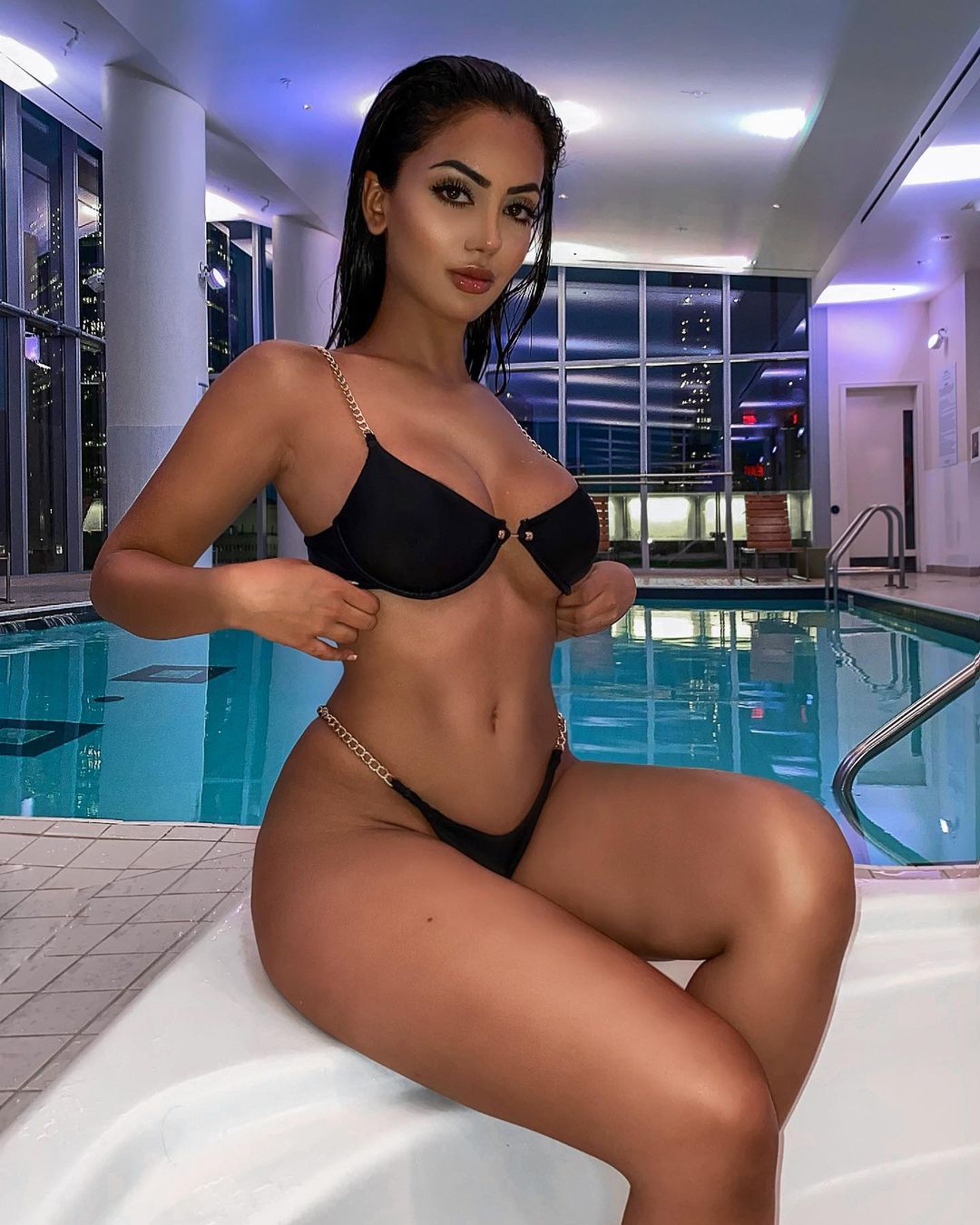 Aneeqa Farid Aneeqa Farid