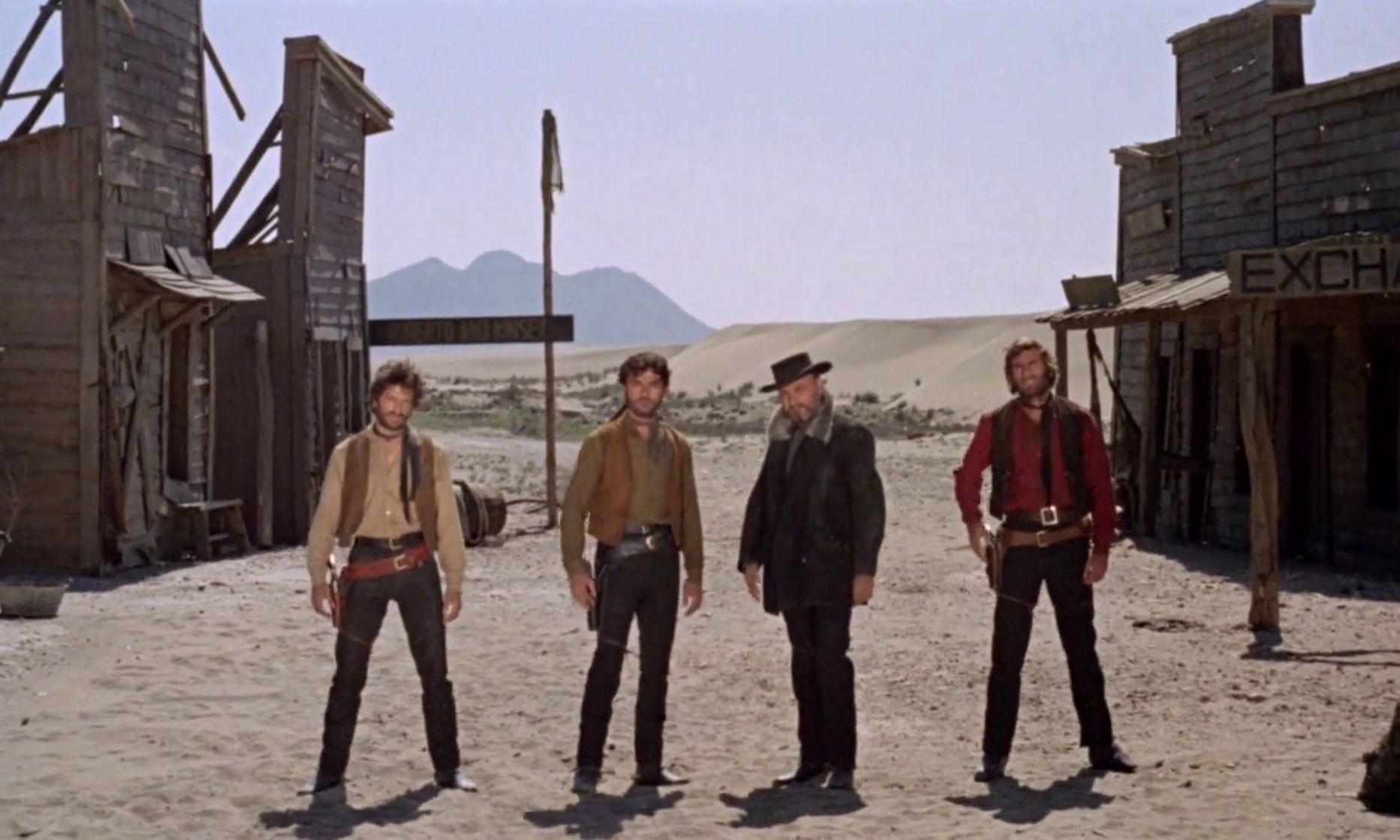 Cemetery Without Crosses (The Rope and the Colt) (1969)