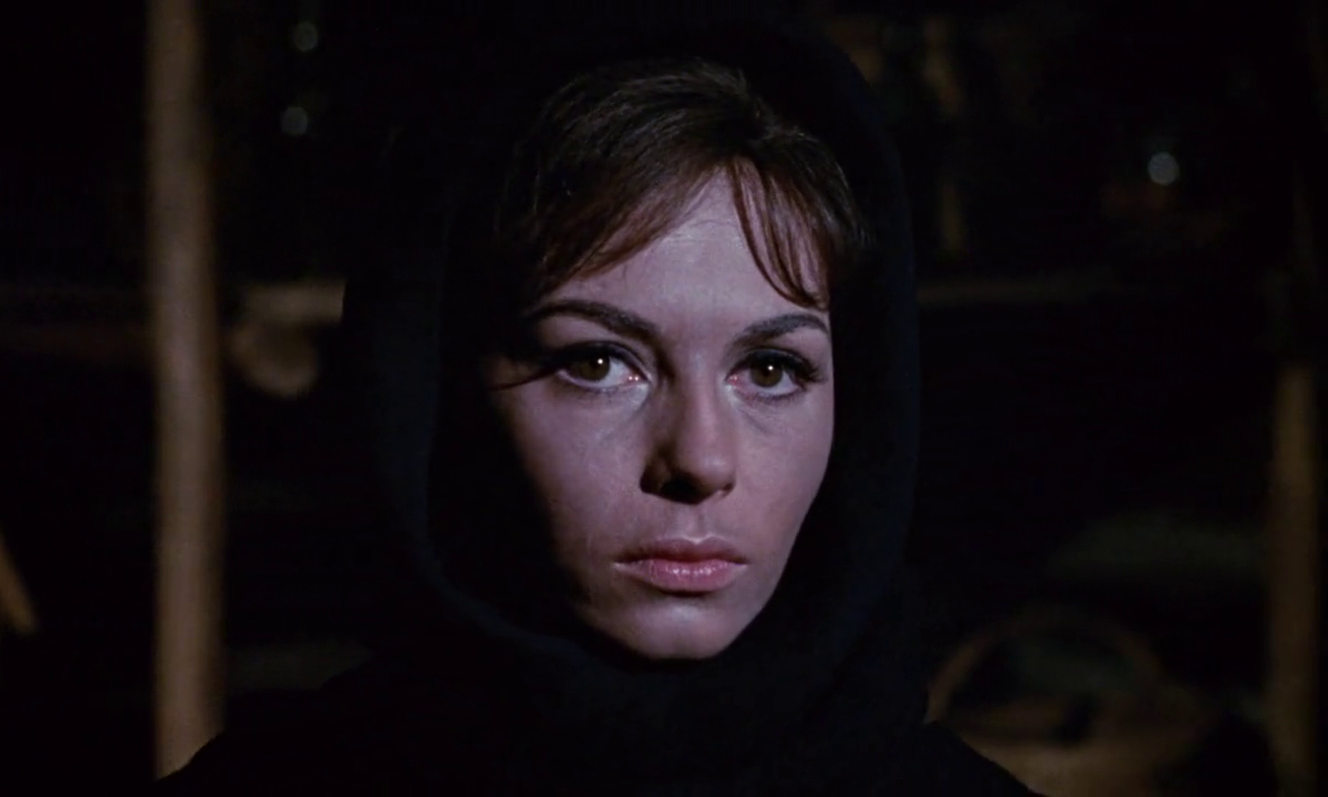 Cemetery Without Crosses (The Rope and the Colt) (1969)