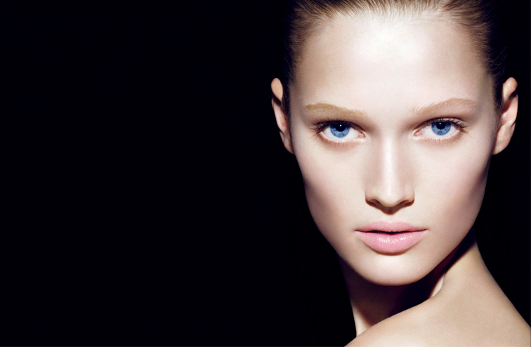 Toni Garrn