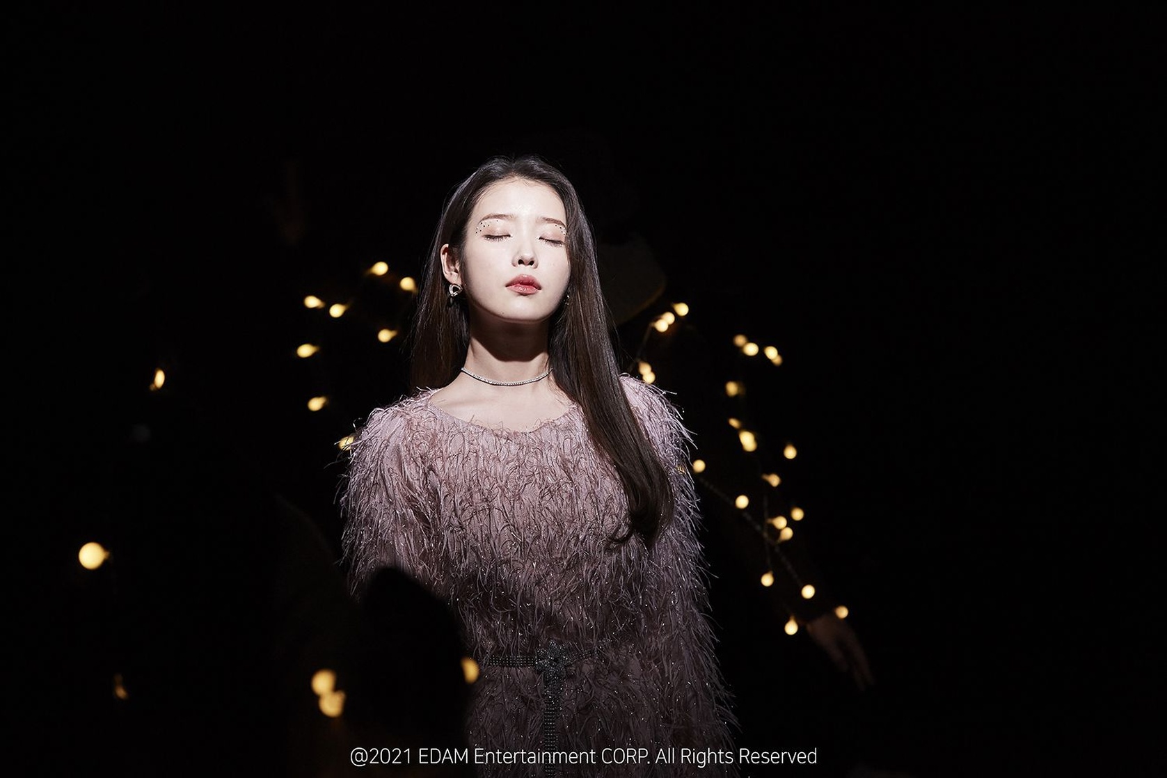 IU