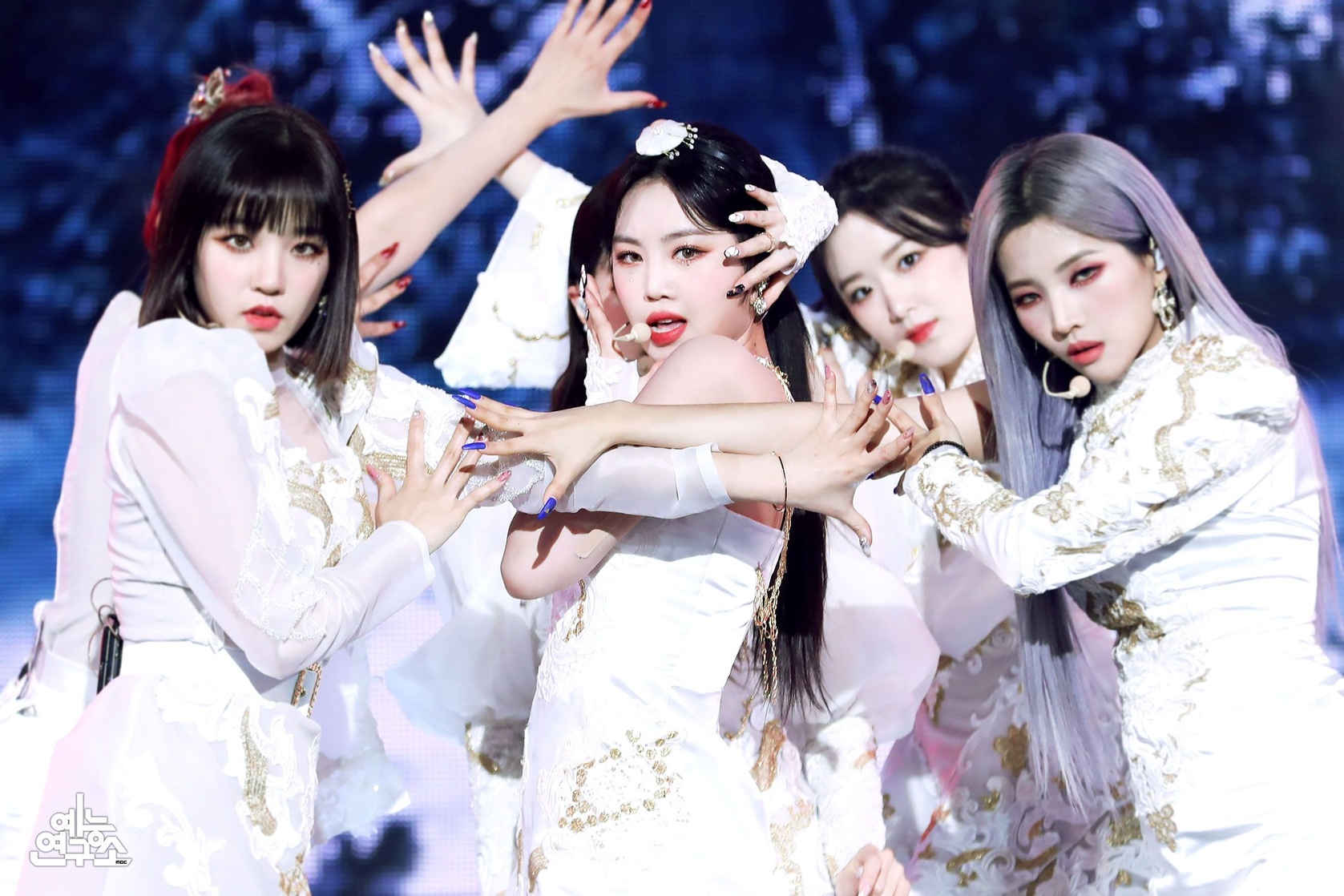 (G)I-dle