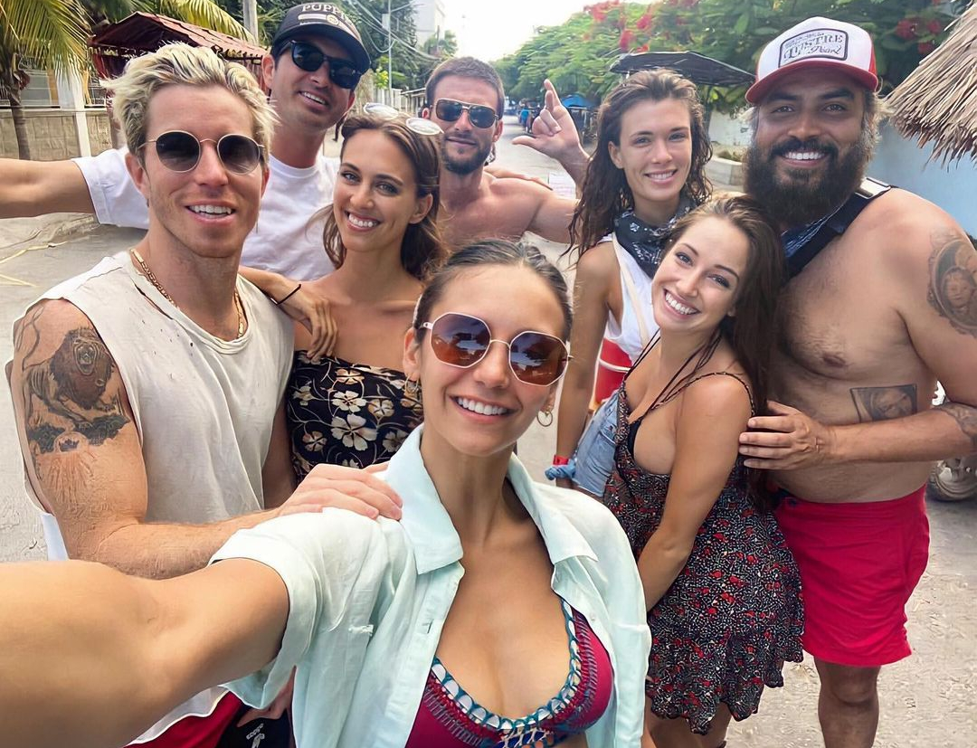 Nina Dobrev